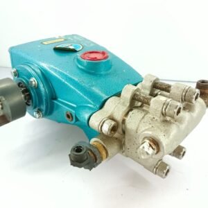 CAT PUMPS MODEL 271 3 FRAME PLUNGER PUMP